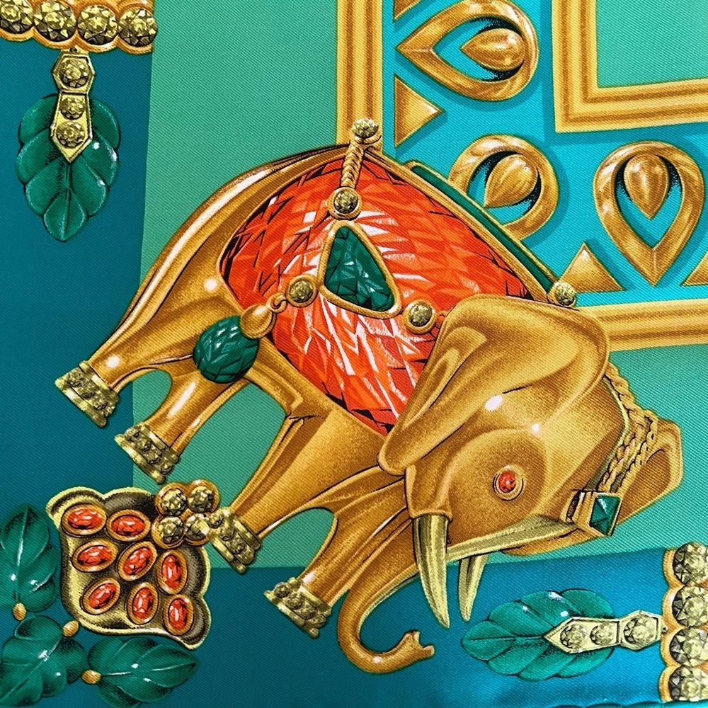 Cartier Silk Scarf Parade des Elephants Rare Vintage 1980’s-1990 - Picture 6 of 17